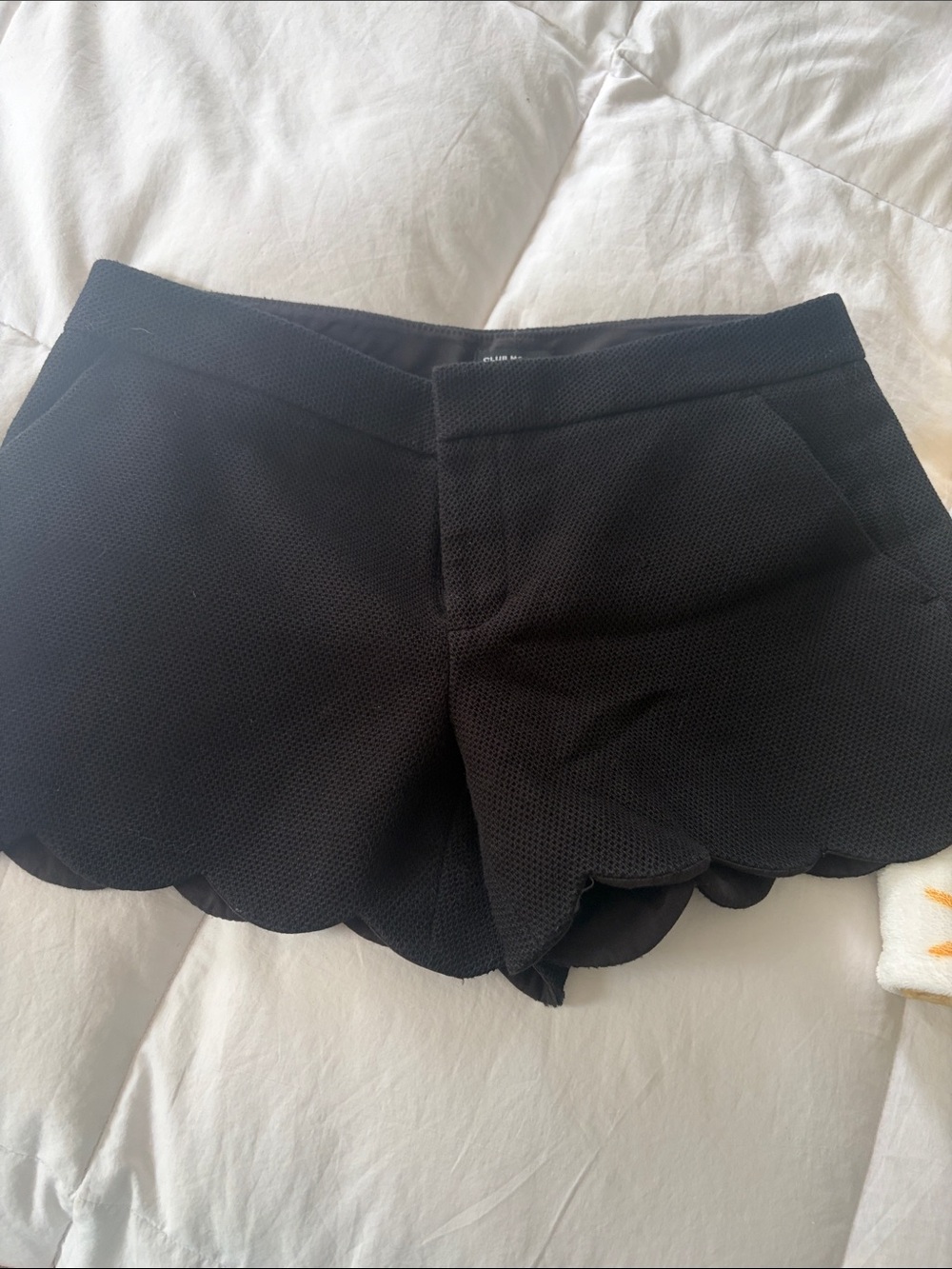 Club Monaco Black Scalloped Hem Shorts